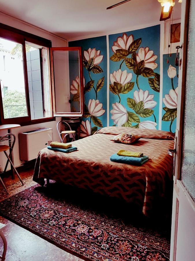 Habitación en casa particular The Artist Place